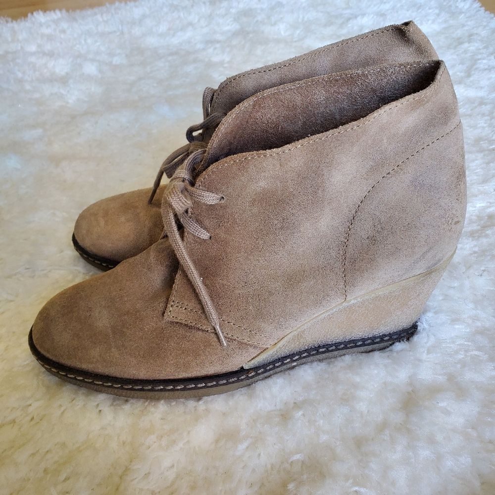 J. Crew Women's Suede Bootie Size 8 Color Tan Wedges - Picture 4 of 10